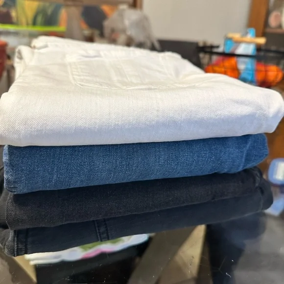 Bundle of 4 Name Brand Jeans, Rag & Bone, Frame, Paige - Picture 3 of 14